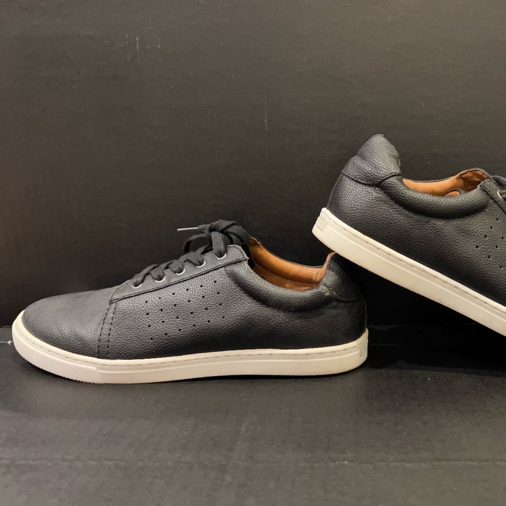 Black Vince Camuto Sneaker